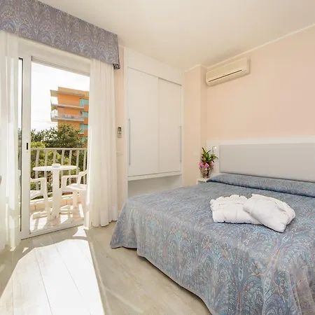 Hotel Croce Di Malta Lignano Sabbiadoro